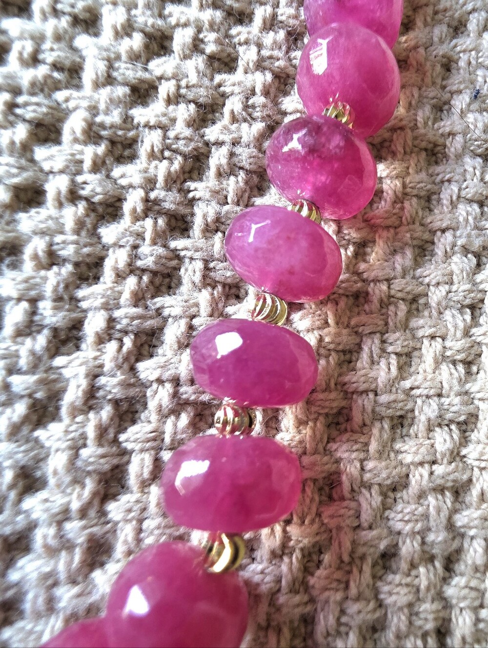 Vintage Crackle Dyed Quartz Bead Necklace And Bracelet. - Picture 7 of 8